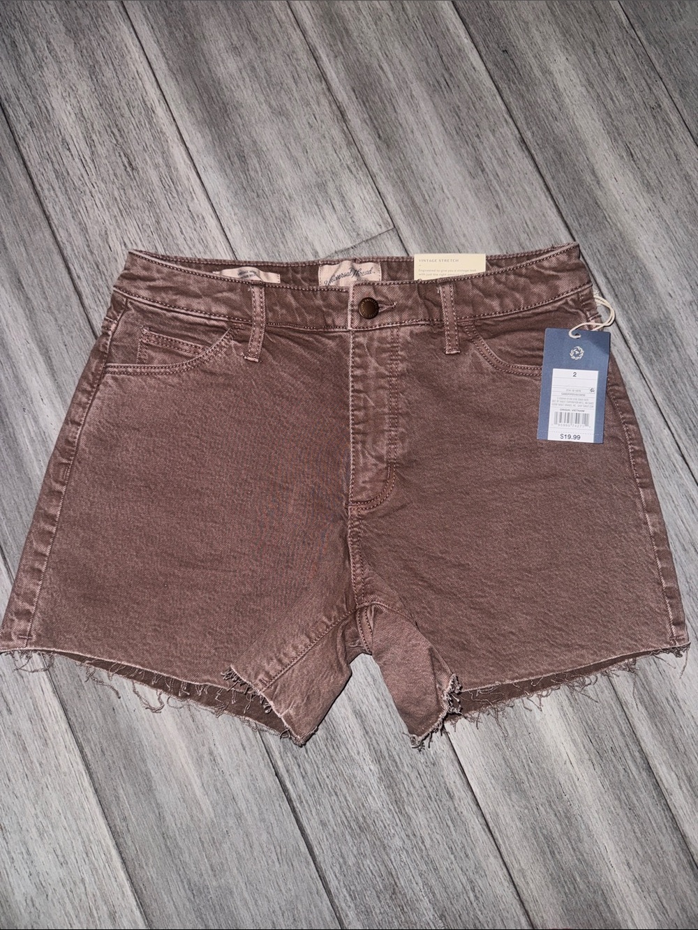 NWT Universal Thread Women's Raw Hem Denim Shorts - Size 2